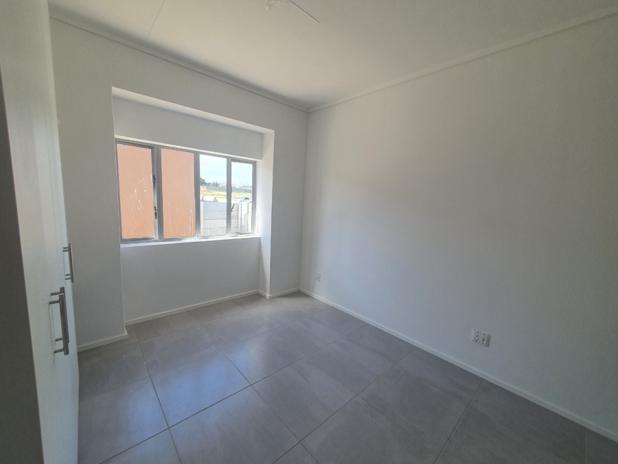 To Let 3 Bedroom Property for Rent in Pacaltsdorp Western Cape
